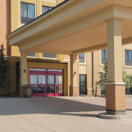 Comfort Inn & Suites Watford City Extérieur photo