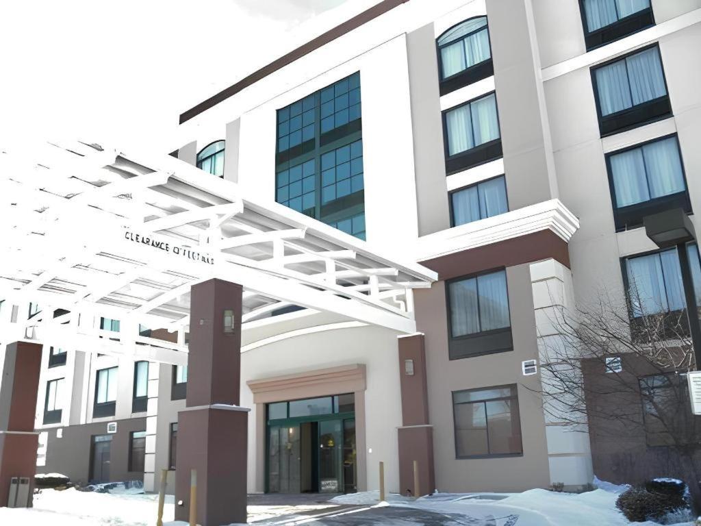 Comfort Inn & Suites Watford City Extérieur photo
