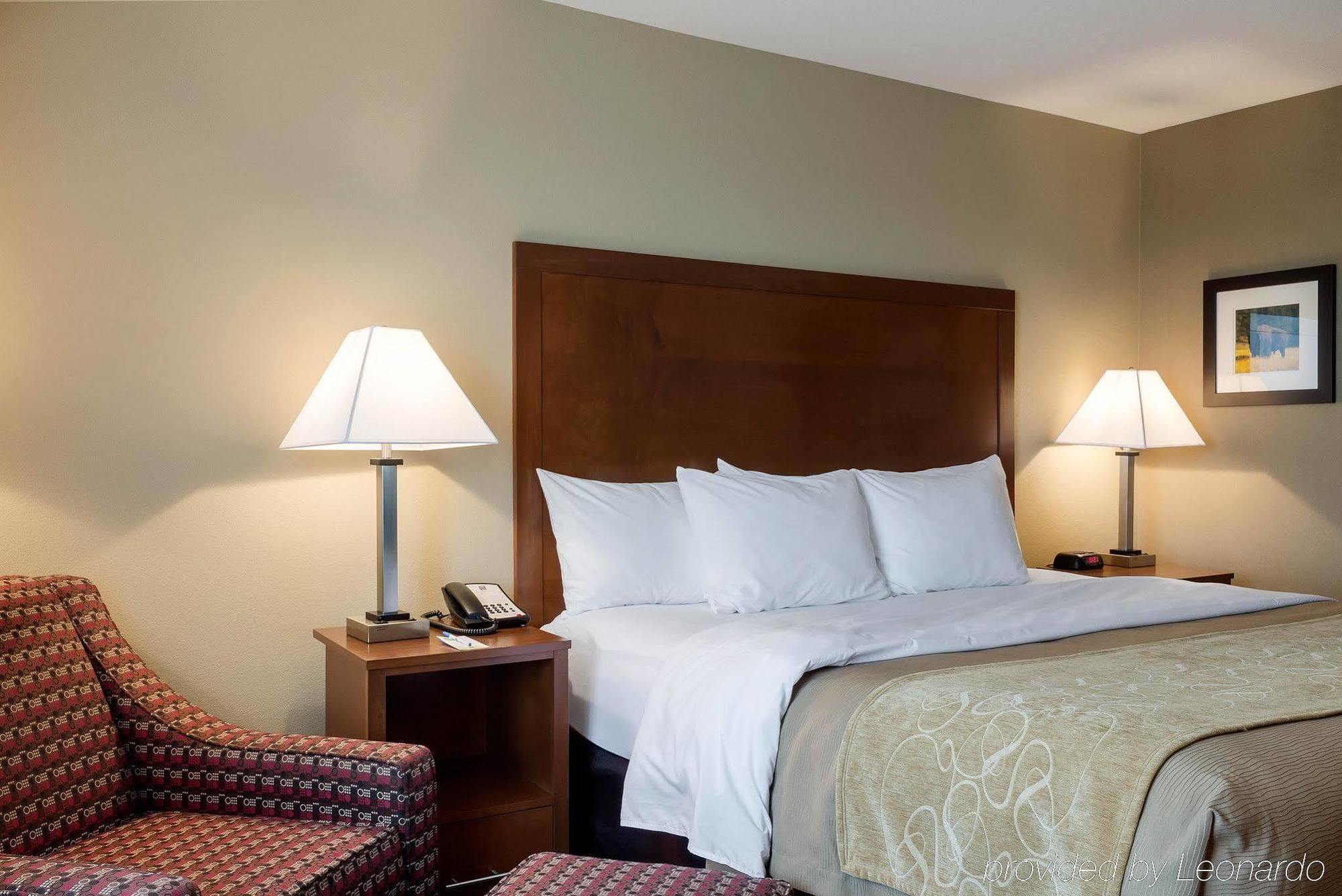 Comfort Inn & Suites Watford City Extérieur photo