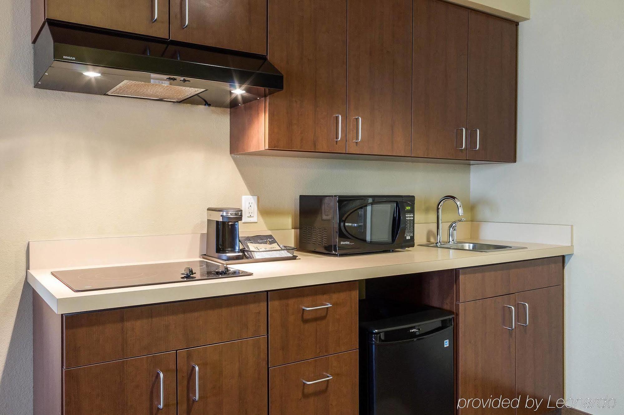 Comfort Inn & Suites Watford City Extérieur photo